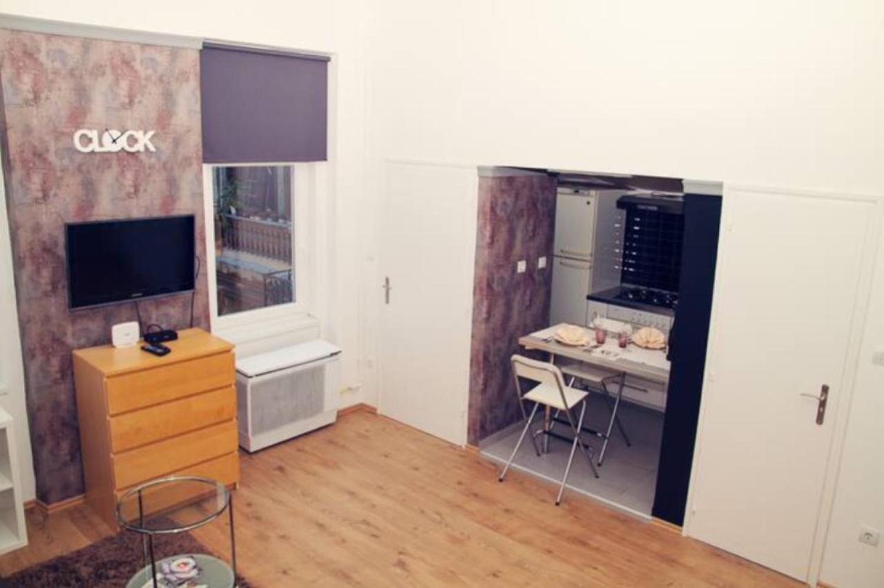 Trendy & Cozy Apartment At Heroes' Square Budapest Exterior photo